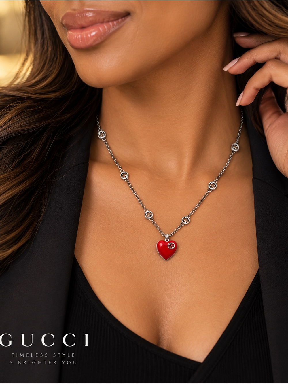NWT Gucci Silver-Tone Chain Necklace with Red Heart Charm